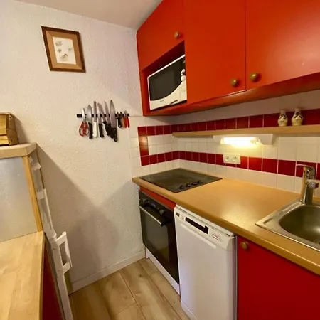Plagne 1800, 2 Pieces, 5 Personnes - Fr-1-351-51 Apartment La Plagne