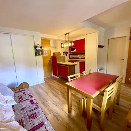 Apartment Plagne 1800, 2 Pieces, 5 Personnes - Fr-1-351-51 *